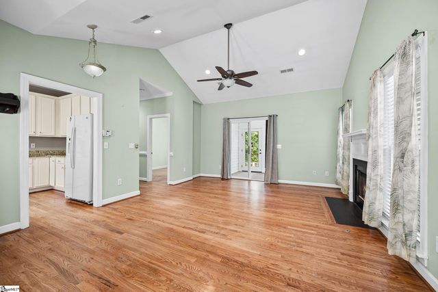 107 Groveton Court, Simpsonville, SC 29681