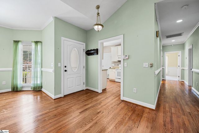 107 Groveton Court, Simpsonville, SC 29681