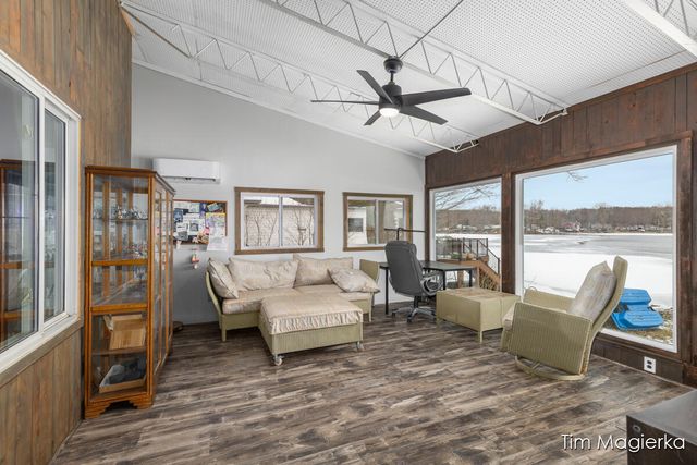 12860 Merlau Avenue, Plainwell, MI 49080