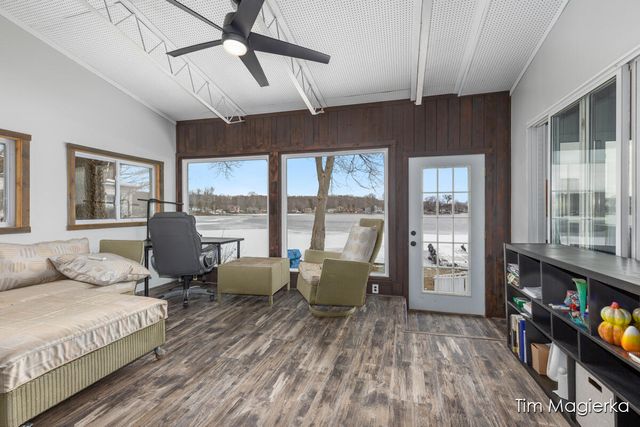 12860 Merlau Avenue, Plainwell, MI 49080