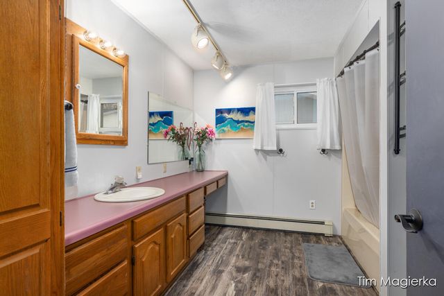 12860 Merlau Avenue, Plainwell, MI 49080