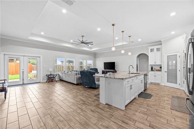 3302 Hadi Dr, Corpus Christi, TX 78415