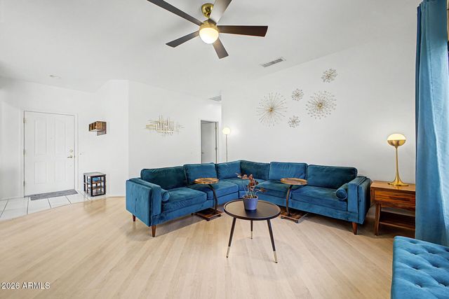 15612 W GRAND CREEK Lane, Surprise, AZ 85374