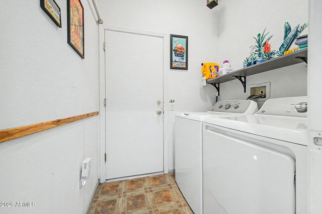 15612 W GRAND CREEK Lane, Surprise, AZ 85374