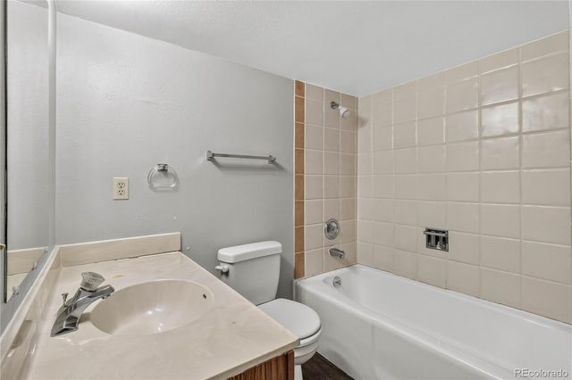 5374 W Canyon Trail C, Littleton, CO 80128