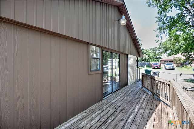 7 Cliffside Circle, Belton, TX 76513