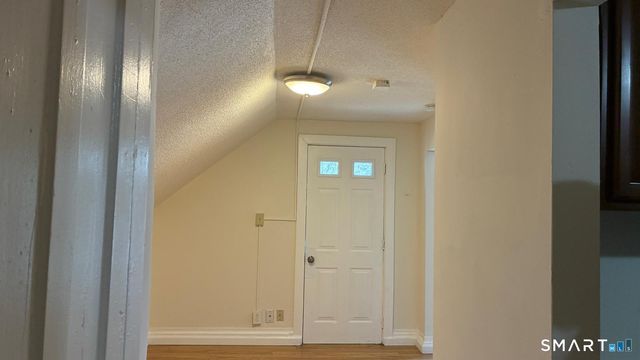 54 North Avenue 3, Meriden, CT 06451
