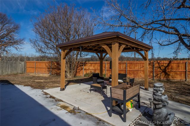 1200 Holly, Ardmore, OK 73401