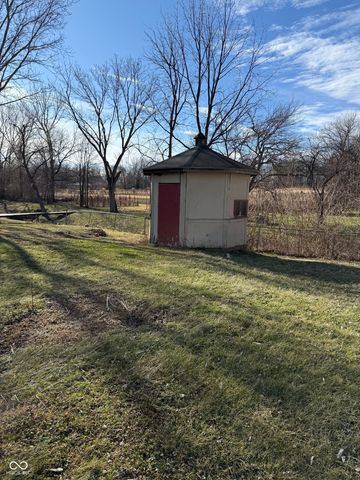 7108 Hearthstone Way, Indianapolis, IN 46227