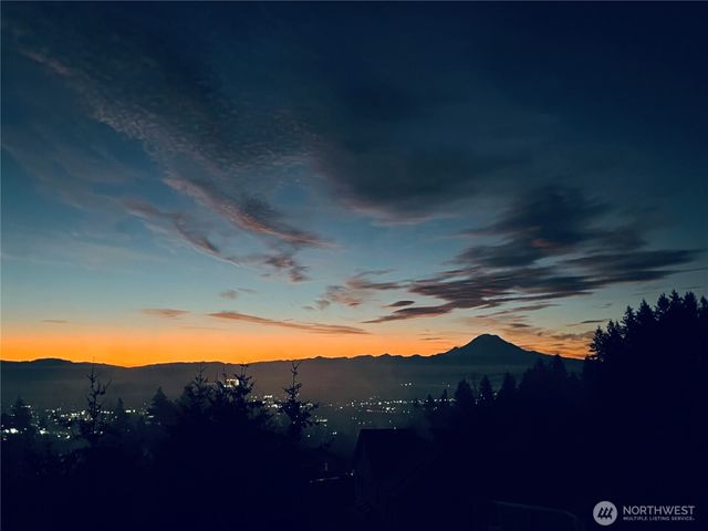 1104 V Street NW, Auburn, WA 98001