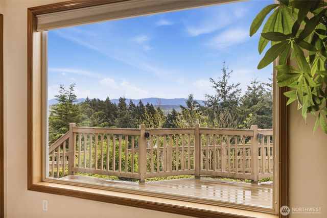 1104 V Street NW, Auburn, WA 98001