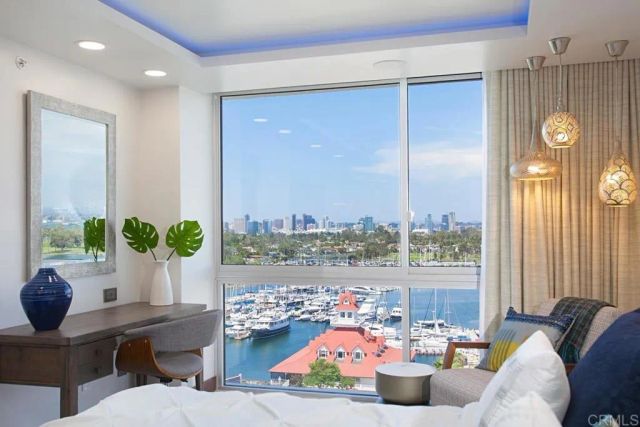 1710 Avenida del Mundo 807, Coronado, CA 92118