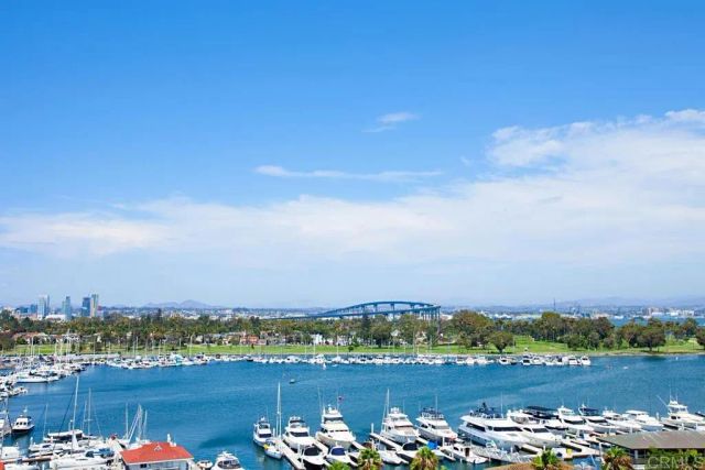 1710 Avenida del Mundo 807, Coronado, CA 92118