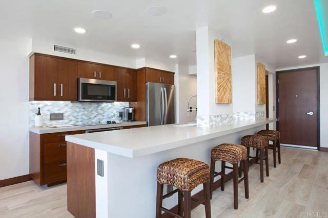 1710 Avenida del Mundo 807, Coronado, CA 92118