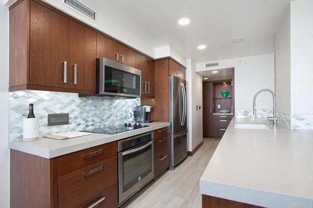 1710 Avenida del Mundo 807, Coronado, CA 92118