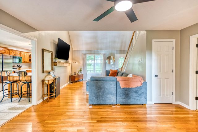 529 Cliffside Drive, Russell Springs, KY 42642