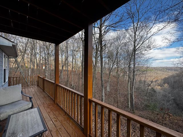 529 Cliffside Drive, Russell Springs, KY 42642