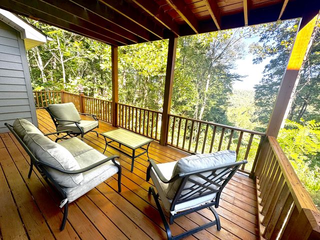 529 Cliffside Drive, Russell Springs, KY 42642