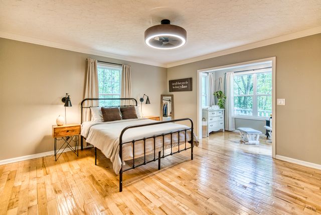 529 Cliffside Drive, Russell Springs, KY 42642