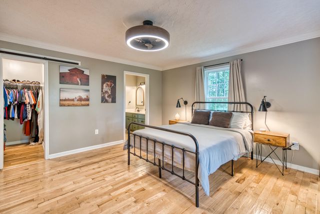 529 Cliffside Drive, Russell Springs, KY 42642