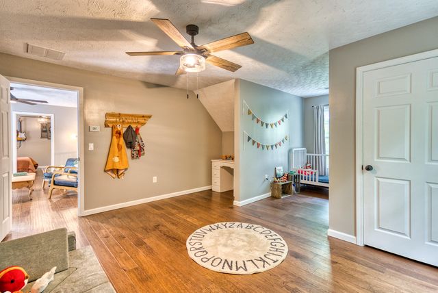 529 Cliffside Drive, Russell Springs, KY 42642