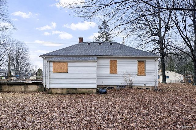 816 S Schuman Street, Westland, MI 48186