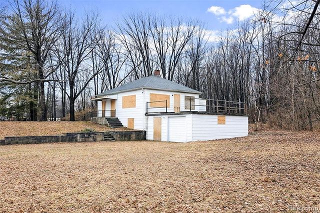 816 S Schuman Street, Westland, MI 48186