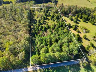 1340 Herschal Lyles Rd, Westmoreland, TN 37186