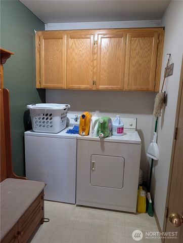 1316 19th Street Pl NW, Puyallup, WA 98371