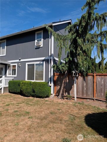 1316 19th Street Pl NW, Puyallup, WA 98371