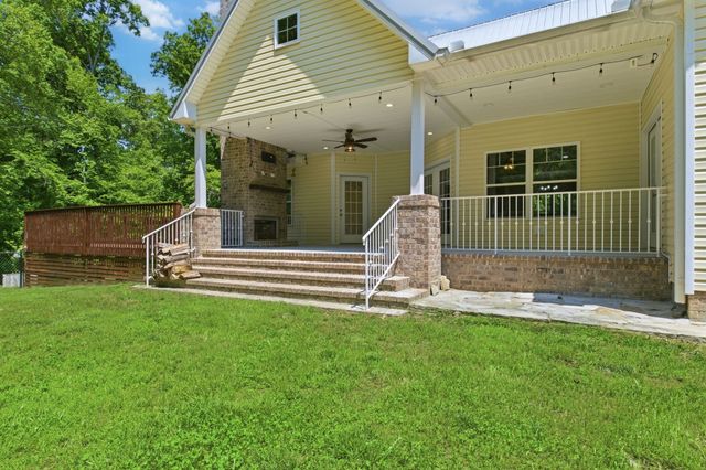 2206 Hwy 48 South, Dickson, TN 37055