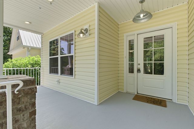 2206 Hwy 48 South, Dickson, TN 37055