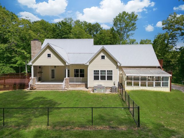 2206 Hwy 48 South, Dickson, TN 37055