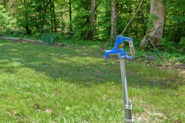 2206 Hwy 48 South, Dickson, TN 37055