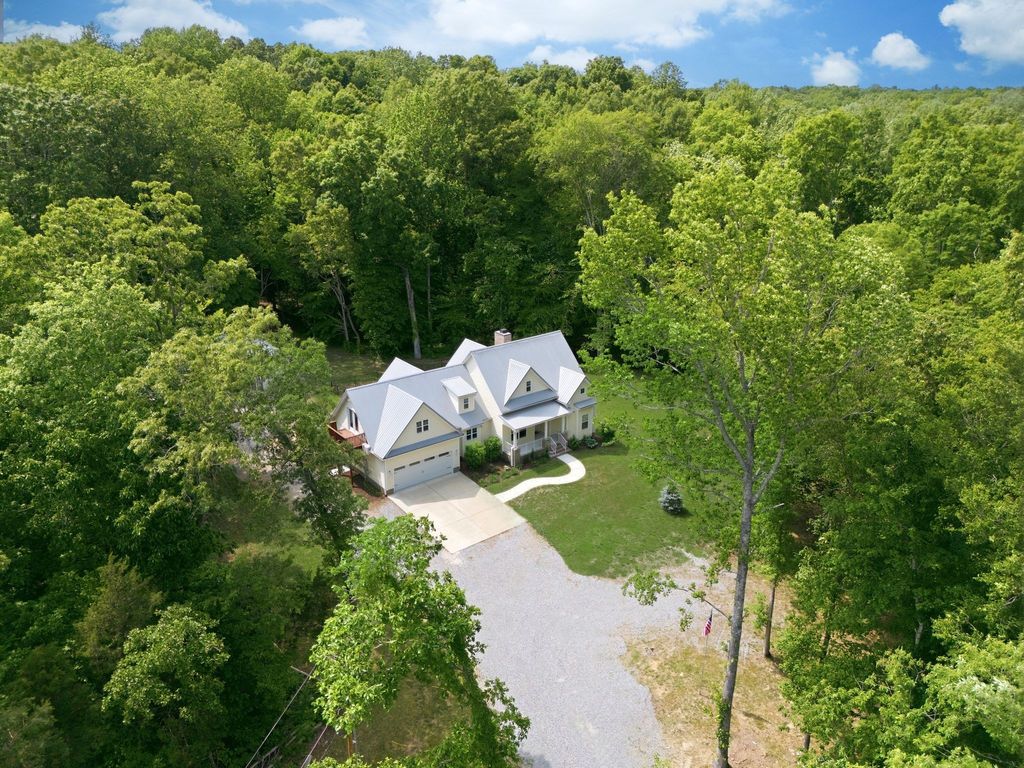 2206 Hwy 48 South, Dickson, TN 37055