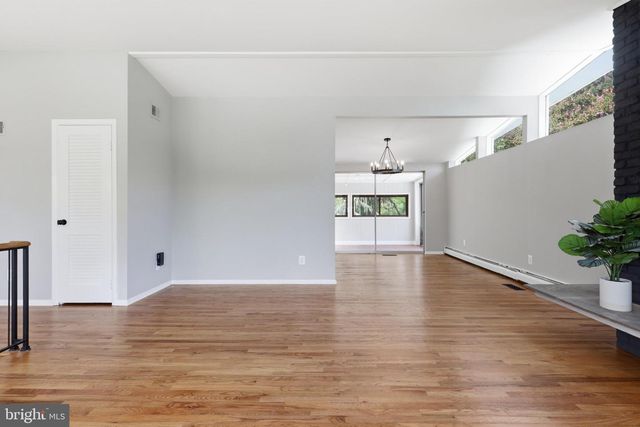 4107 WATKINS TRL, Annandale, VA 22003