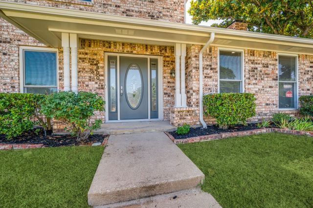 3600 Murphy Drive, Bedford, TX 76021