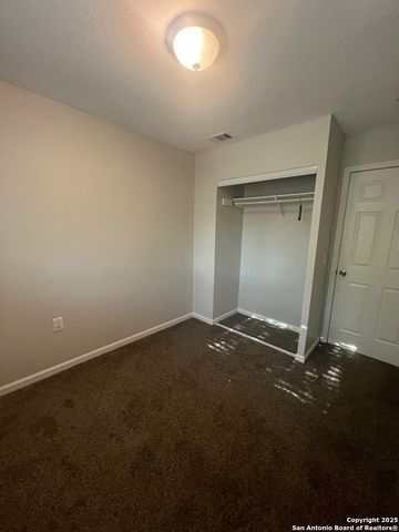 4606 Avenida Prima, San Antonio, TX 78233