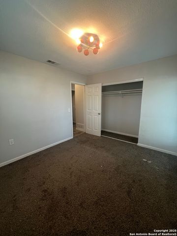 4606 Avenida Prima, San Antonio, TX 78233