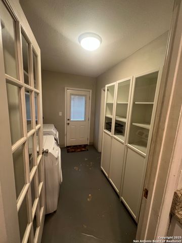 4606 Avenida Prima, San Antonio, TX 78233