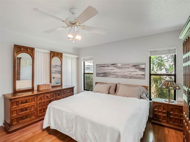 5906 PRINCE PHILIP COURT, Leesburg, FL 34748