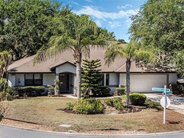 5906 PRINCE PHILIP COURT, Leesburg, FL 34748