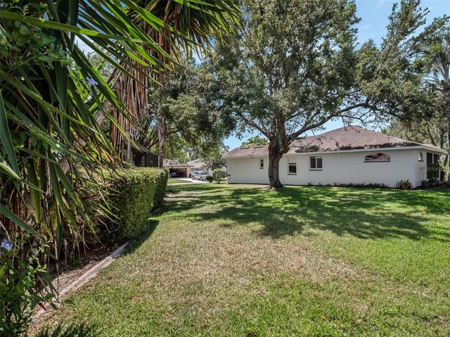 5906 PRINCE PHILIP COURT, Leesburg, FL 34748