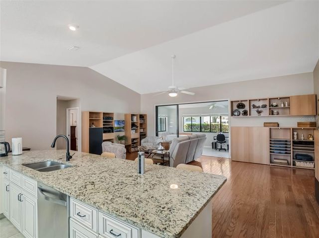 5906 PRINCE PHILIP COURT, Leesburg, FL 34748
