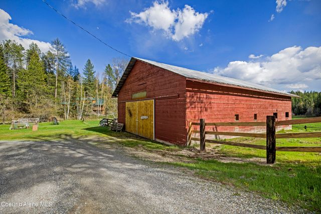847 Willford Rd, Cocolalla, ID 83813