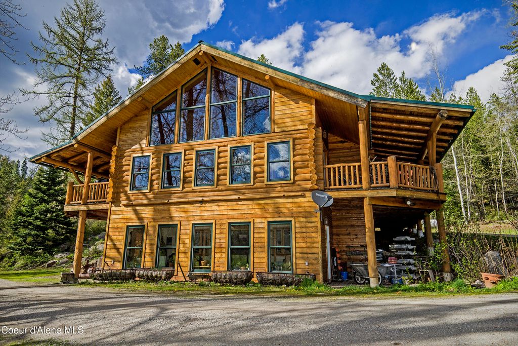 847 Willford Rd, Cocolalla, ID 83813
