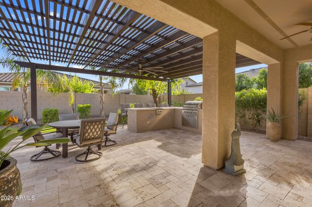 4111 E YELLOWSTONE Place, Chandler, AZ 85249