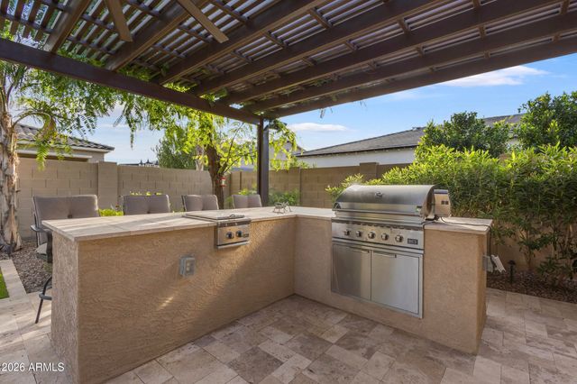 4111 E YELLOWSTONE Place, Chandler, AZ 85249