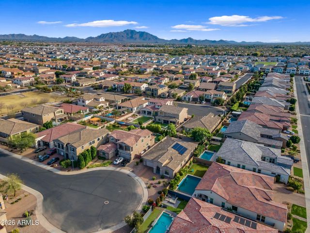 4111 E YELLOWSTONE Place, Chandler, AZ 85249