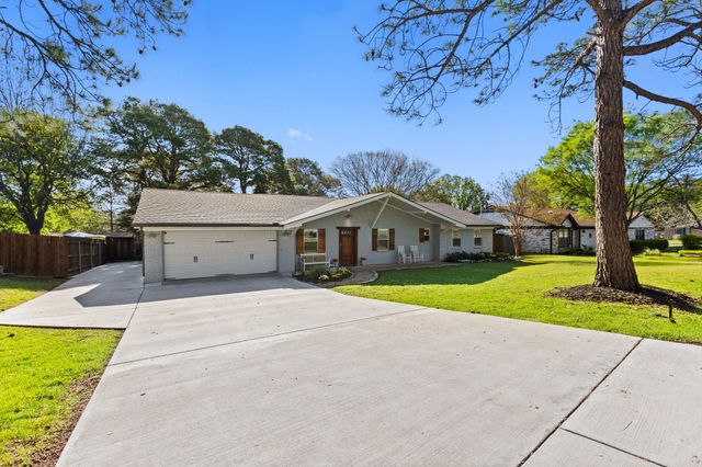 3612 Grandview Drive, Grapevine, TX 76051